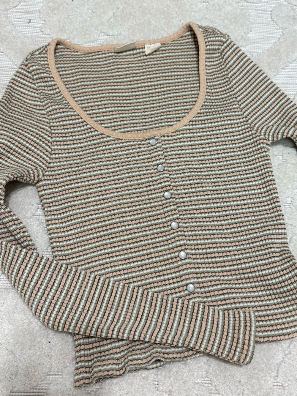 Levi’s Striped Scoop Neck Button-Front Women’s Sweater, size medium